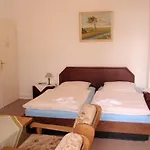 Hotel Richthofen 2*