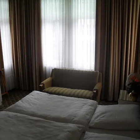 Hotel Richthofen 2*